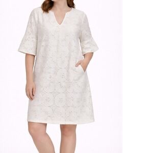 Trina Turk Women's White Lace Crochet Shift Dress Size 10 Floral‎ Eyelet Spring